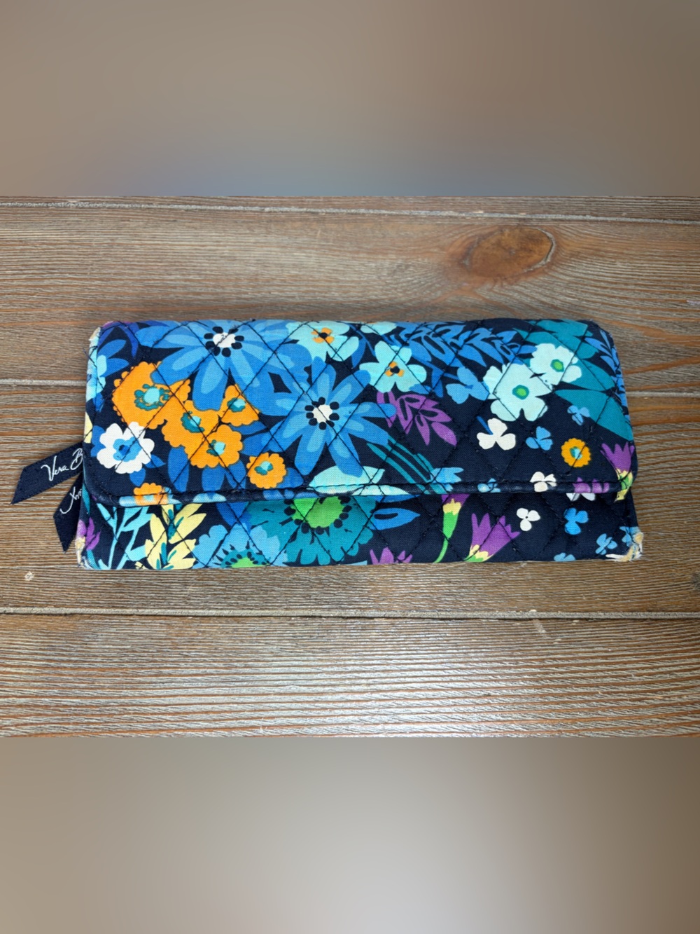 Vera Bradley Midnight Blues Floral Full Size Wallet with Magnetic Closure 8”X4”